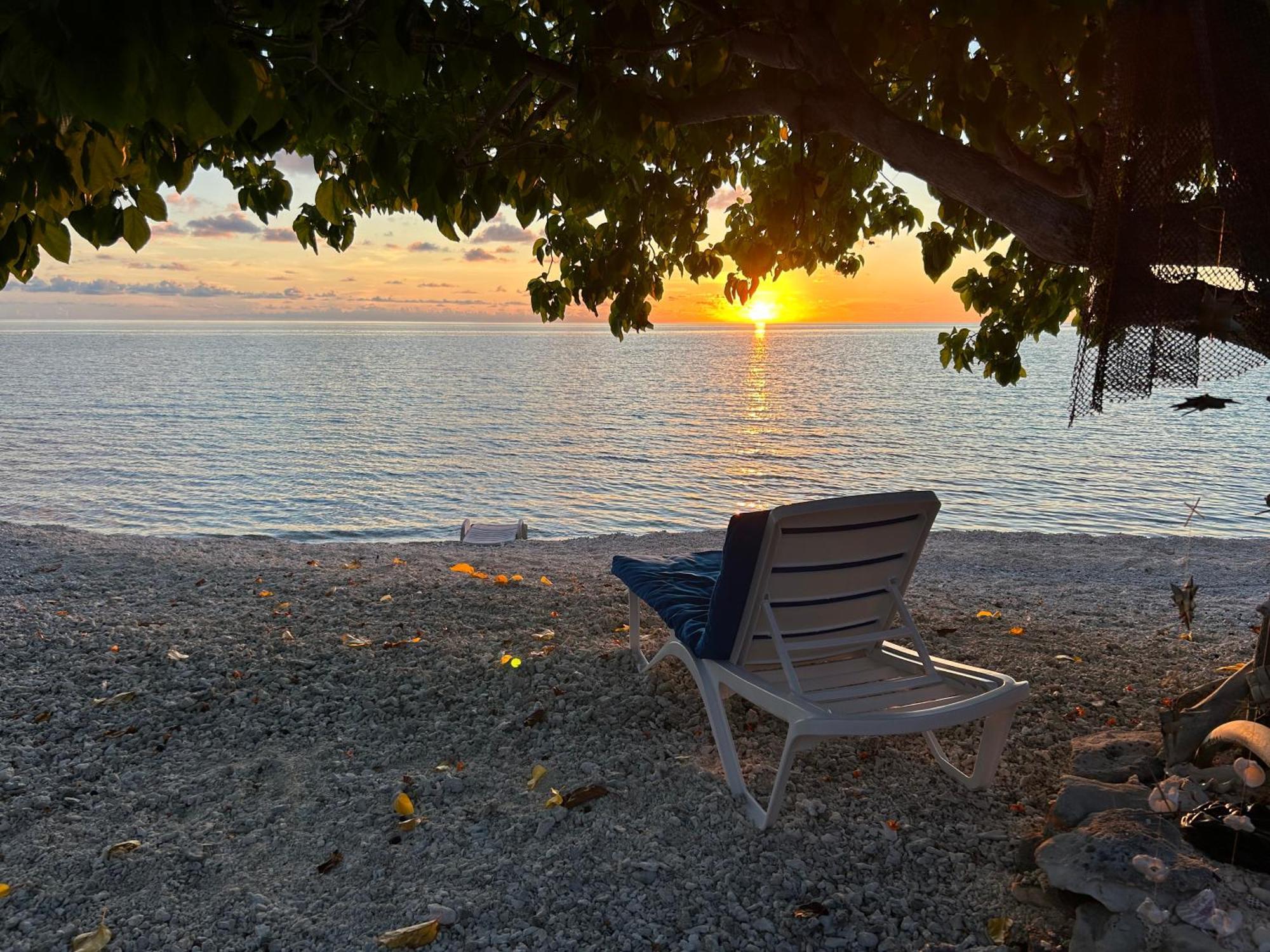 Rangiroa Bliss Hotel Tiputa Екстериор снимка